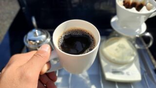 アウトドアコーヒー-庭-カリタ-コーヒーミル-コーヒーポット-コーヒードリッパー